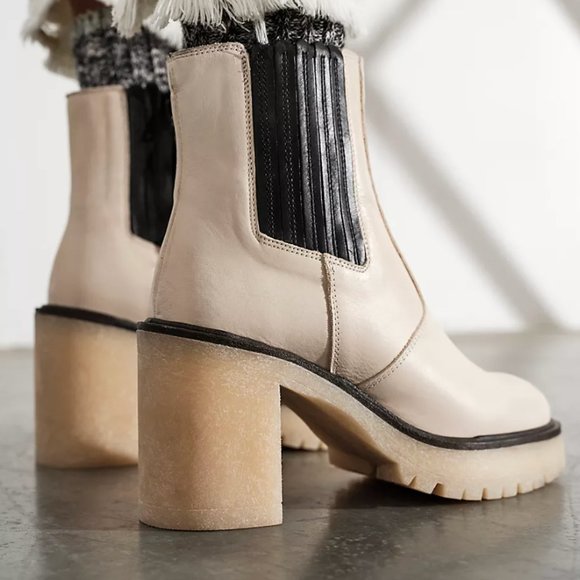 White Leather Free People James Chelsea Heeled Boots in Bone - Picture 4 of 17